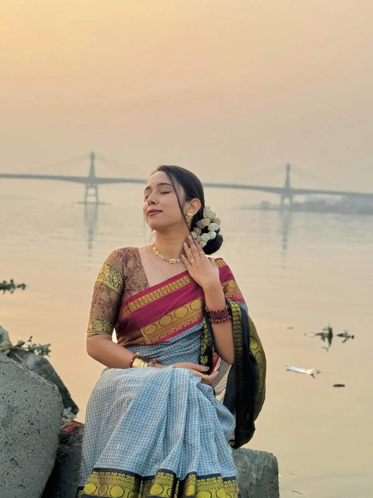 এক্সক্লুসিভ হ্যান্ডলুম পিওর সুতি শাড়ি | P00150