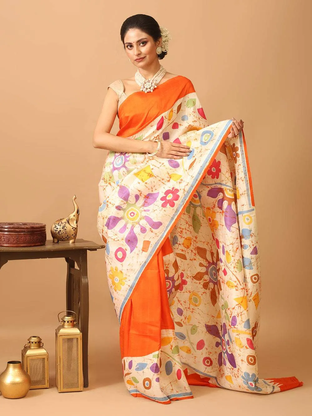 New Batik Design Digital Print Soft Silk Saree with Blouse Piece | P00089