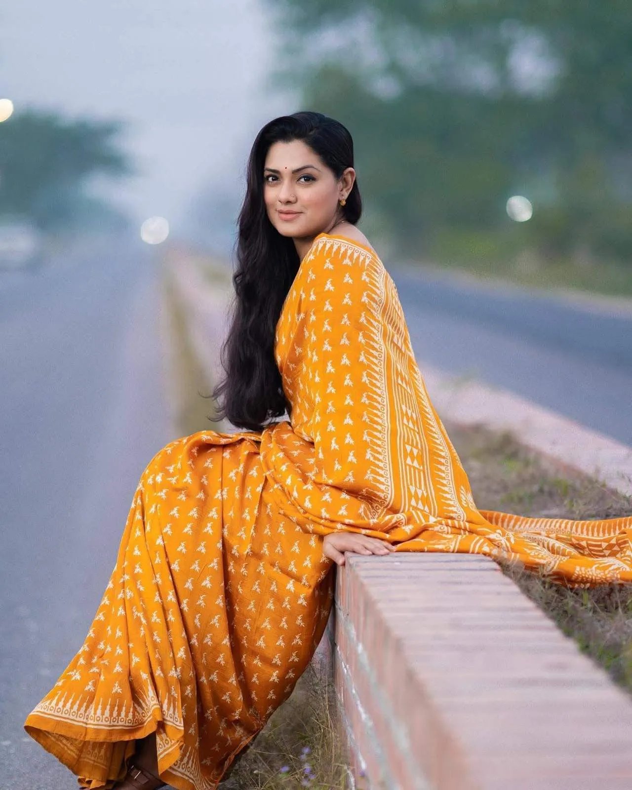 New batik design printed Saree with blouse piece | P00099